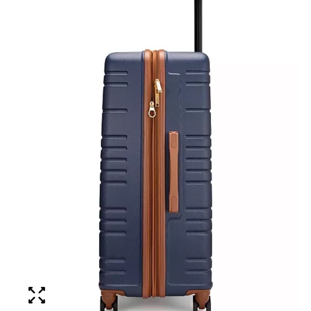 Miami CarryOn Brickell 1 Piece Expandable Retro Spinner Luggage suitcase - Picture 3 of 16